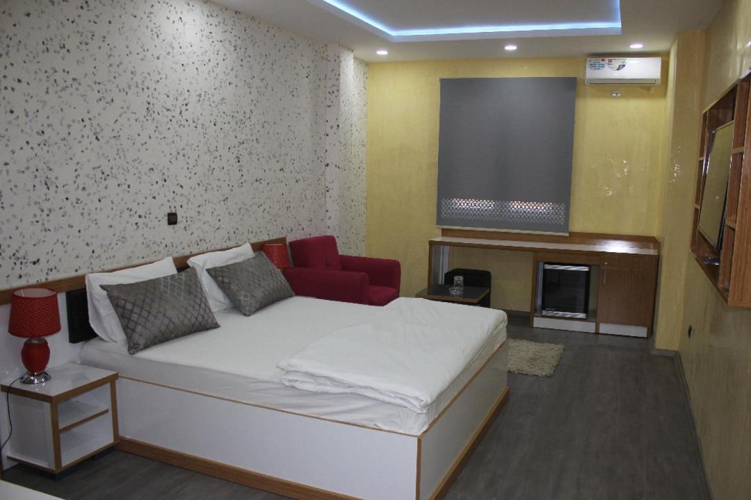Turkuaz Residence Hotel Istanbul Exterior photo